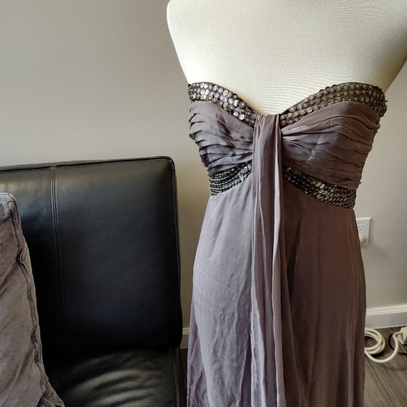 A.B.S gown - Picture 10 of 10